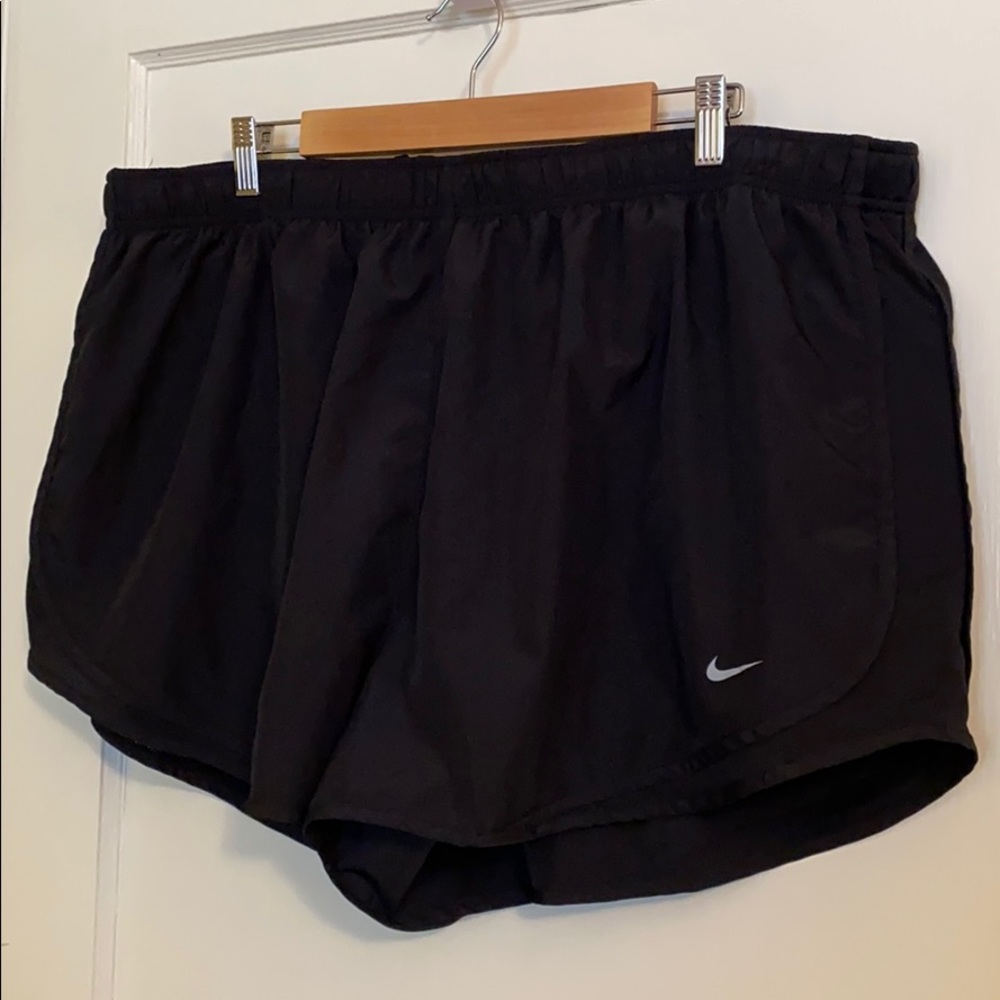 Nike Dri-Fit Tempo Shorts 3x